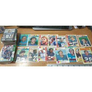 New York Giants 100 Football Card Lot Assorted Years